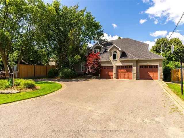 House For Sale in Whitby, Ontario