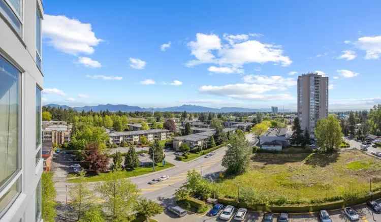 Guildford Corner Unit 2 Bed Plus Den 2 Bath Amazing Panoramic Views