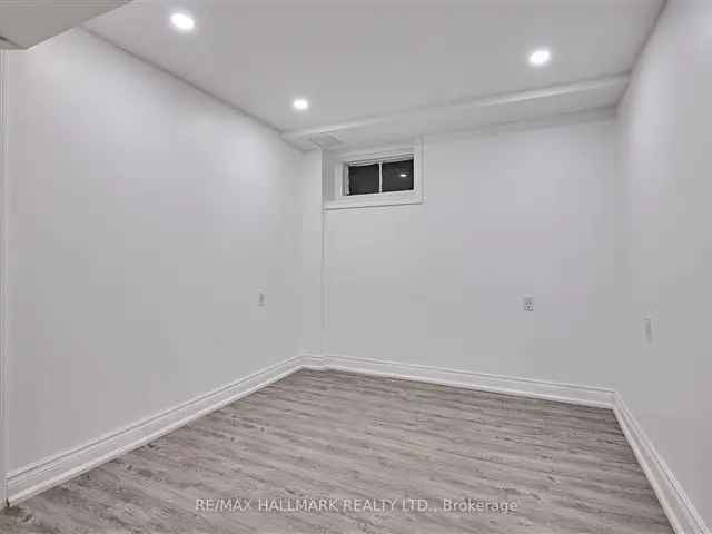 Renovated Basement Apartment Near Durham College Whitby