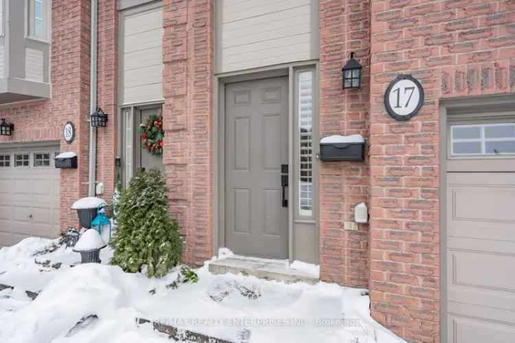 Stunning Upgraded Unit Brookmede Park Views