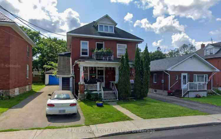 House For Sale in 7, Montgomery Place, Smiths Falls, Ontario