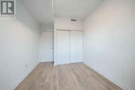 2 rooms apartment of 707 m² in Toronto