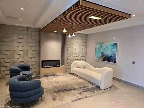 Lakefront Condo Barrie 2 Bed 2 Bath Open Concept