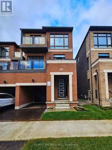 House For Sale In Barrie, Ontario