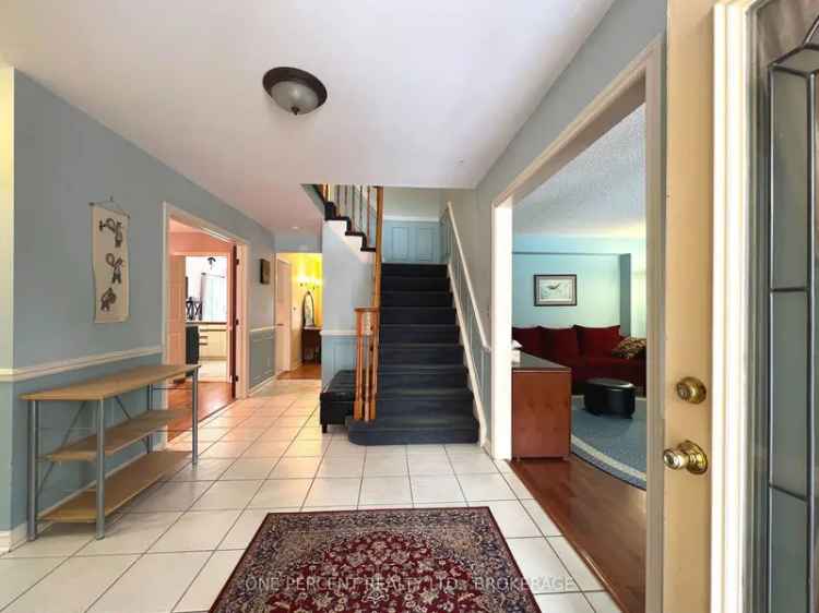 House For Sale in 958, Chancery Street, Kingston, Ontario