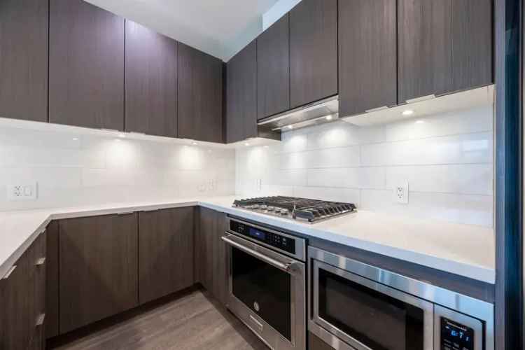 Coquitlam West Condo near Lougheed Town Centre 3 Bed 2 Bath