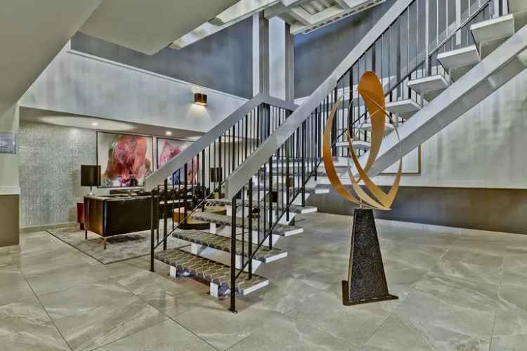 230 Huntington Close NE Apartment in Calgary