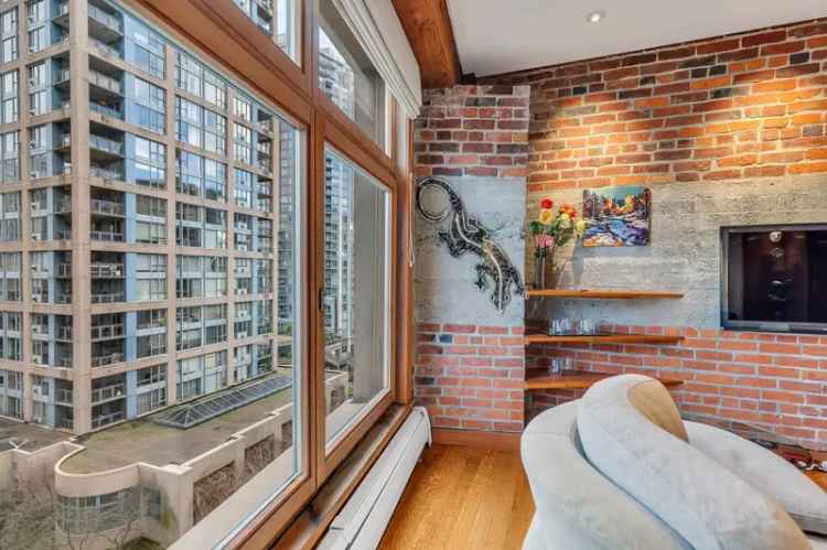 804 518 BEATTY Street in Vancouver: Downtown VW Condo for sale in “Studio 518” (Vancouver West)  : MLS®# R2892996