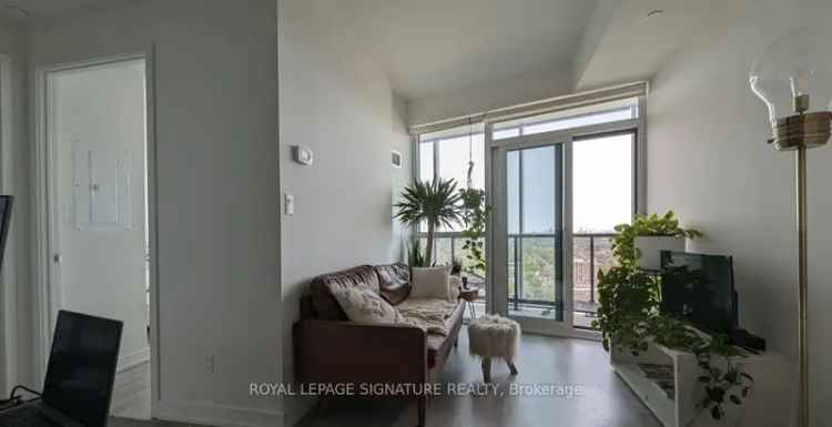 Condo For Rent in 50, Ordnance Street, Toronto, Ontario