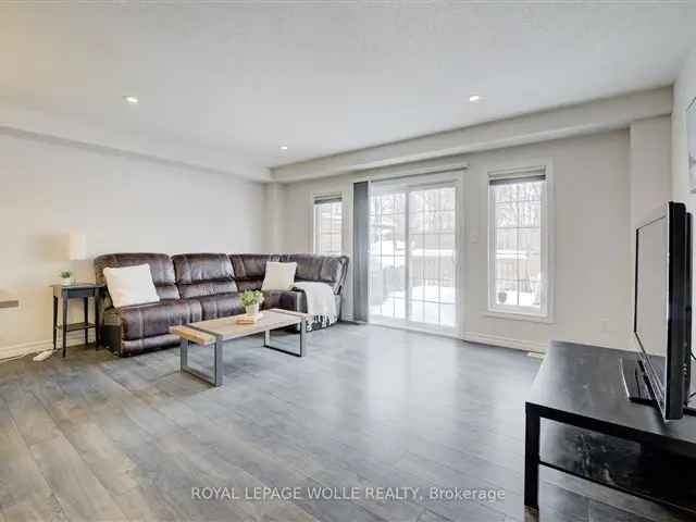 3 Bed 3 Bath Freehold Townhome in Doon South