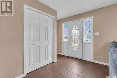3 Bed 1 Bath Bungalow in Massey Place Saskatoon