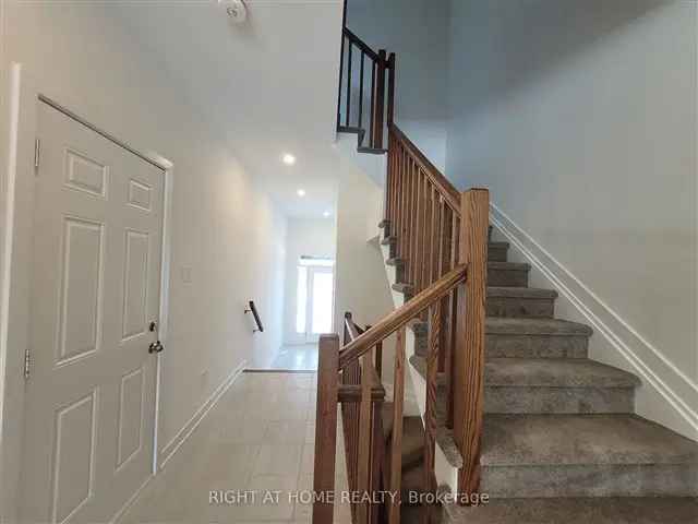 Townhouse For Sale in Ottawa, Ontario