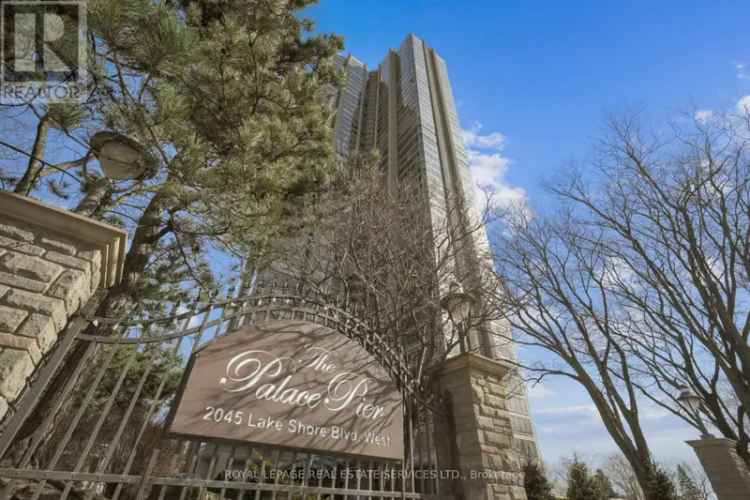 Luxury 1 BR Lake Ontario View Condo with Oversized Parking