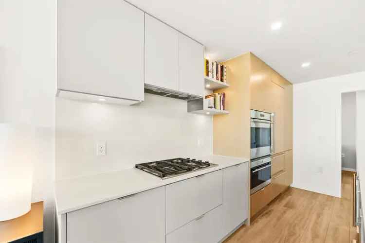 Mount Pleasant 2-Bed Condo with City Views