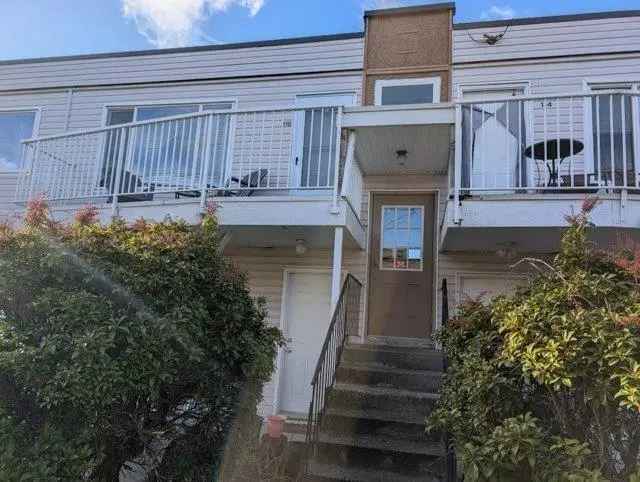 3 Bed 1 Bath Townhouse for Sale near Schools and Skytrain