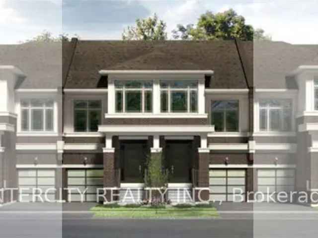 Townhouse For Sale in Pickering, Ontario