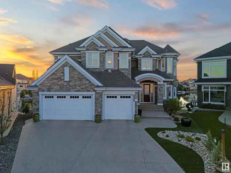 Luxury Lakefront Estate in Summerside - 8000+ sq ft
