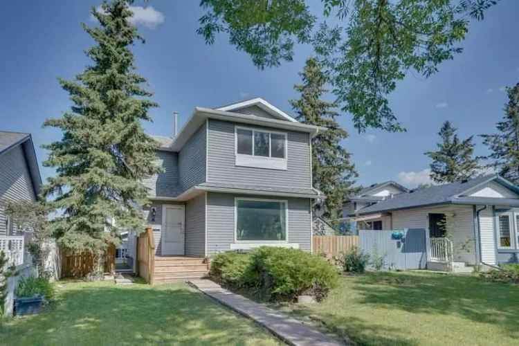 House For Sale in Calgary, Alberta