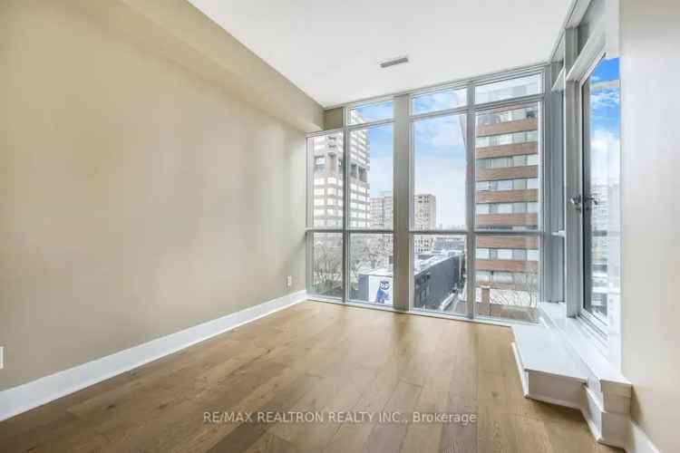 Condo For Rent in 32, Davenport Road, Toronto, Ontario