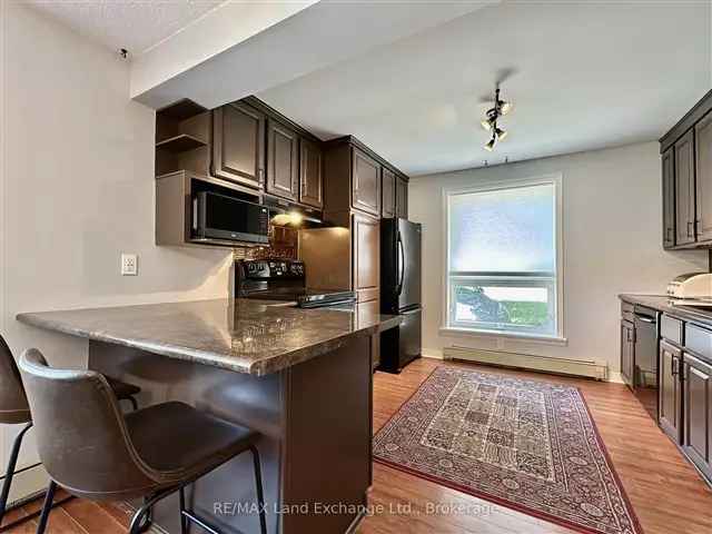 House For Sale in Halifax, null