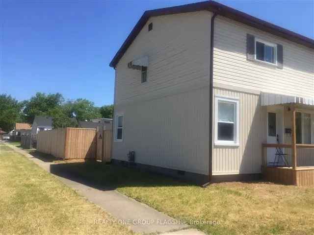 House For Rent in Niagara Falls, Ontario