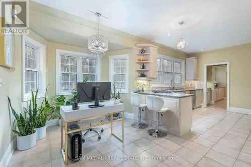 House For Sale In Erin Mills, Mississauga, Ontario