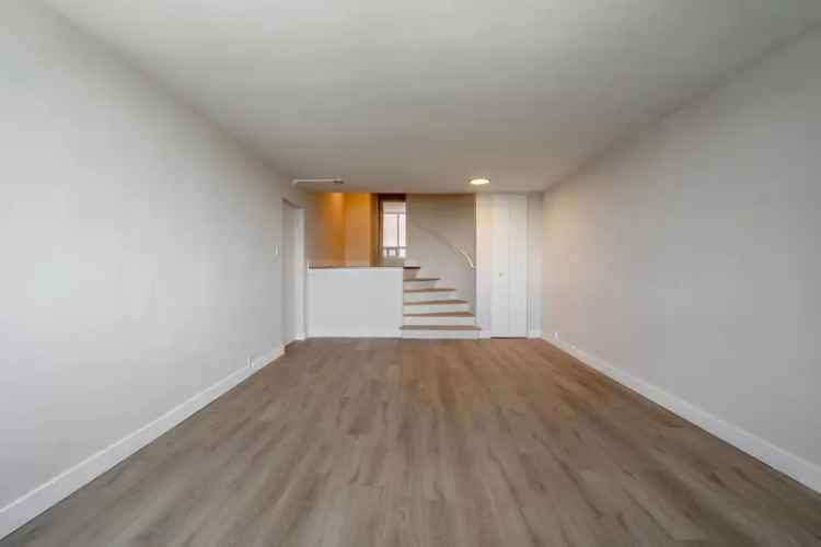 Rent downtown Montreal apartment with unique layouts and great amenities