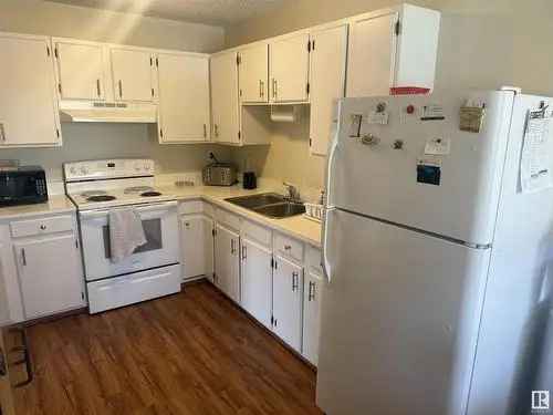 2 Bedroom Bungalow For Sale Beaumaris Square Edmonton
