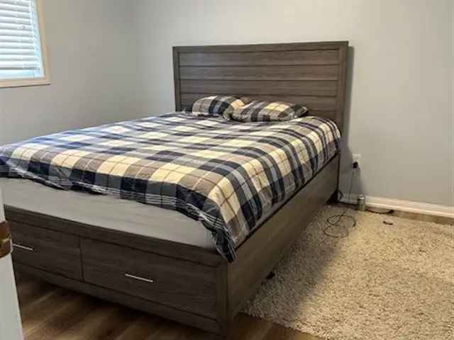 House For Sale in Kitchener, Ontario