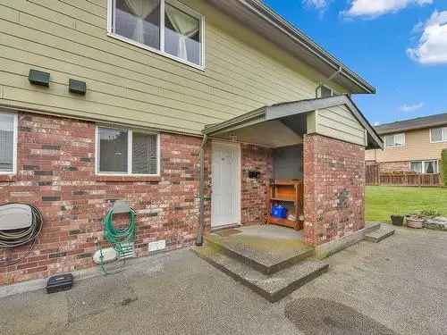 House For Sale In Guildford, Surrey, British Columbia