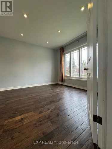 3 2 Bedroom Home in Centennial Scarborough With Finished Basement