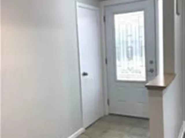 House For Sale in Richmond Hill, Ontario