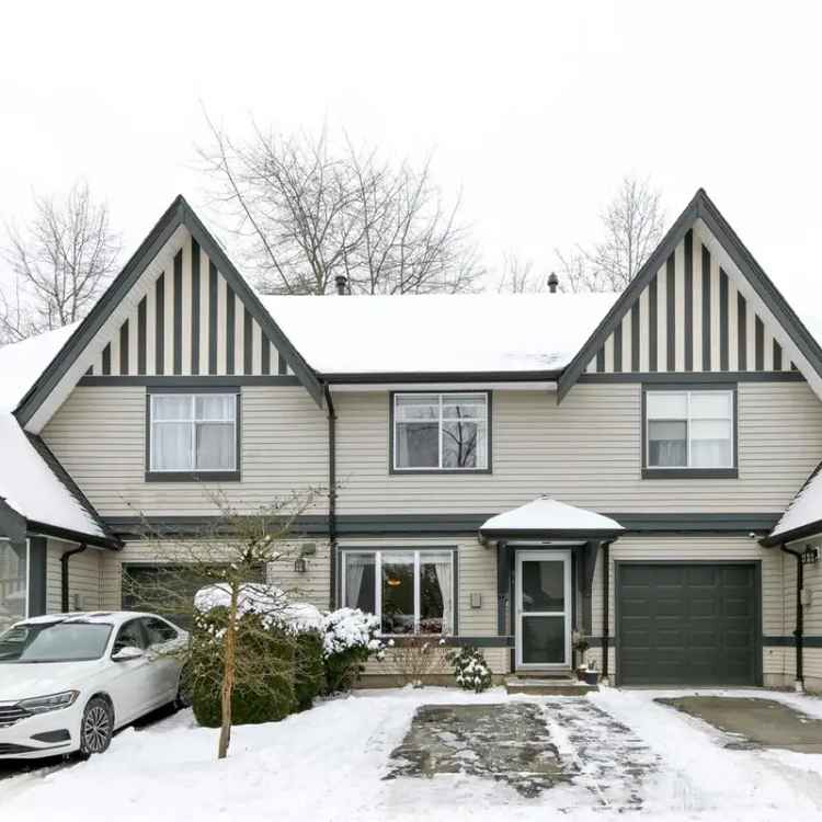 Applewood 2 Bedroom Townhome for Sale Near Clayton