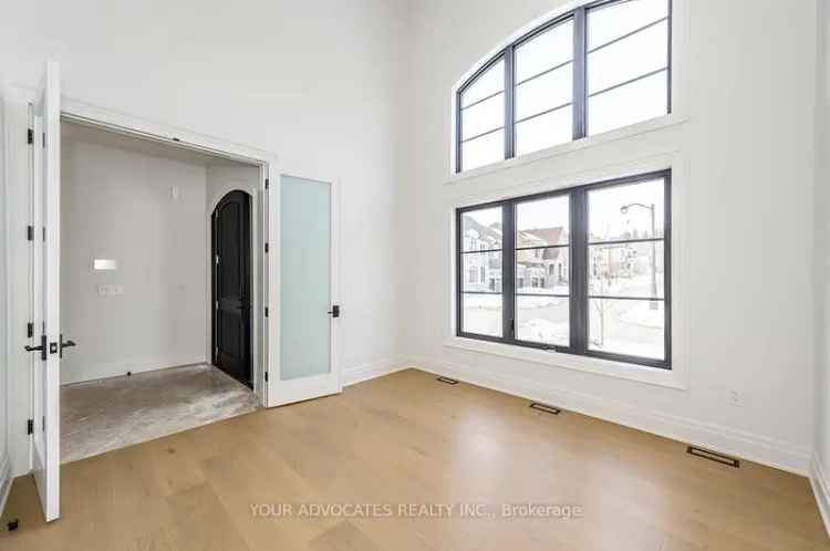 Luxury 4-Bedroom Estate in Vaughan