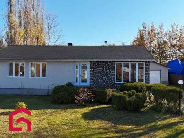 Family Bungalow for Sale in Port Cartier