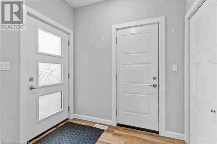 Luxury Custom Home for Large Families Near Hwy 401