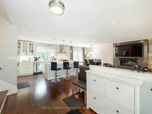 For Sale Beautiful Side Split House in West Oakville with Modern Features