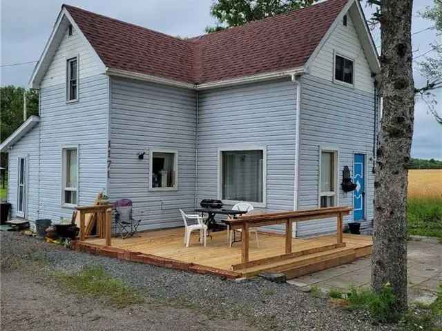 Lake Nipissing Property Huge Workshop 4 Sheds 3 Beds 2 Baths