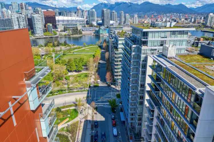 False Creek Condo 1 Bedroom 462 sqft Wall Centre False Creek Vancouver