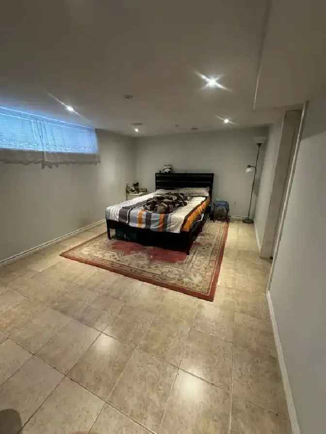 2 Bedroom Basement Apartment Near Humber College