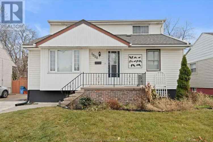 Renovated Multigenerational Home Investment Property