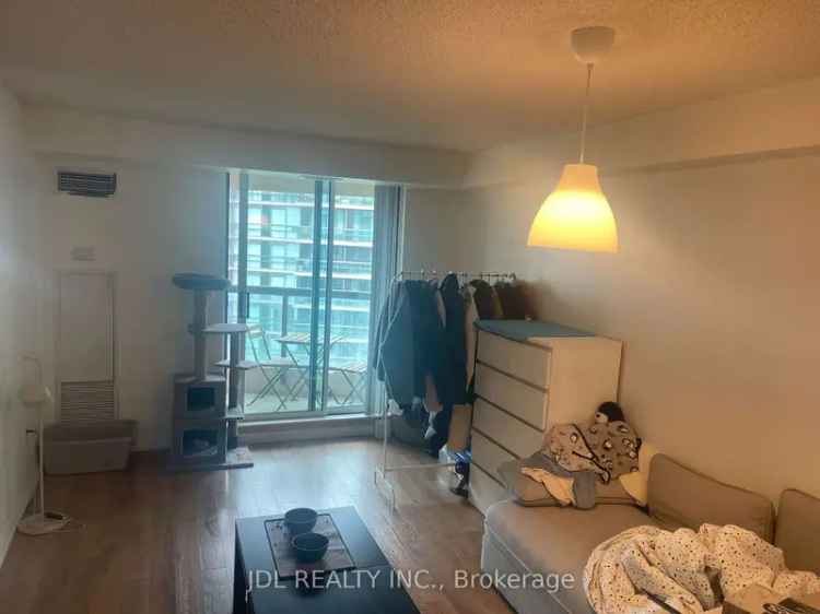 Condo For Rent in Toronto, Ontario