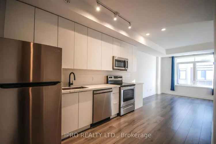 Rent Modern Stacked Townhome with Rooftop Terrace in Oakville