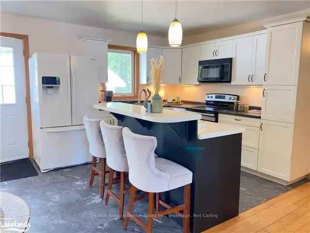 House For Sale in Huntsville, Ontario