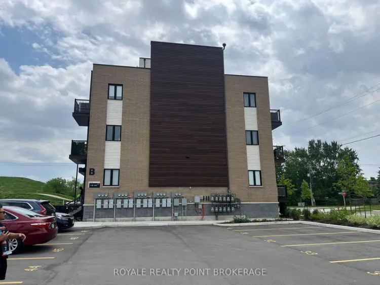 2 Bedroom 2 Bathroom Condo Townhome in Kitchener Waterloo