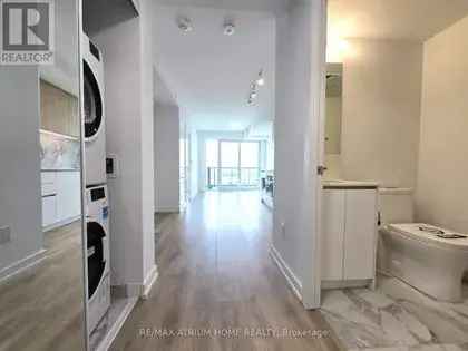 1 room apartment of 358 m² in Toronto