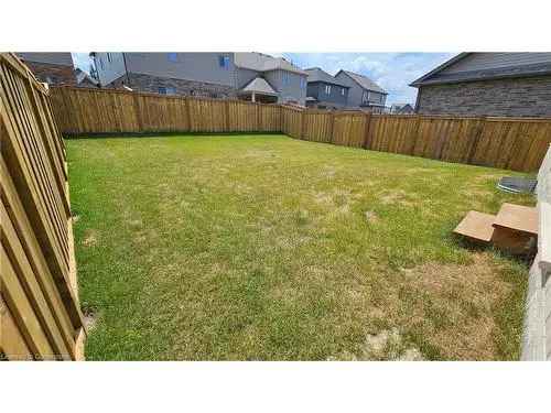 Modern Collingwood Home for Sale - 1300+ sq ft