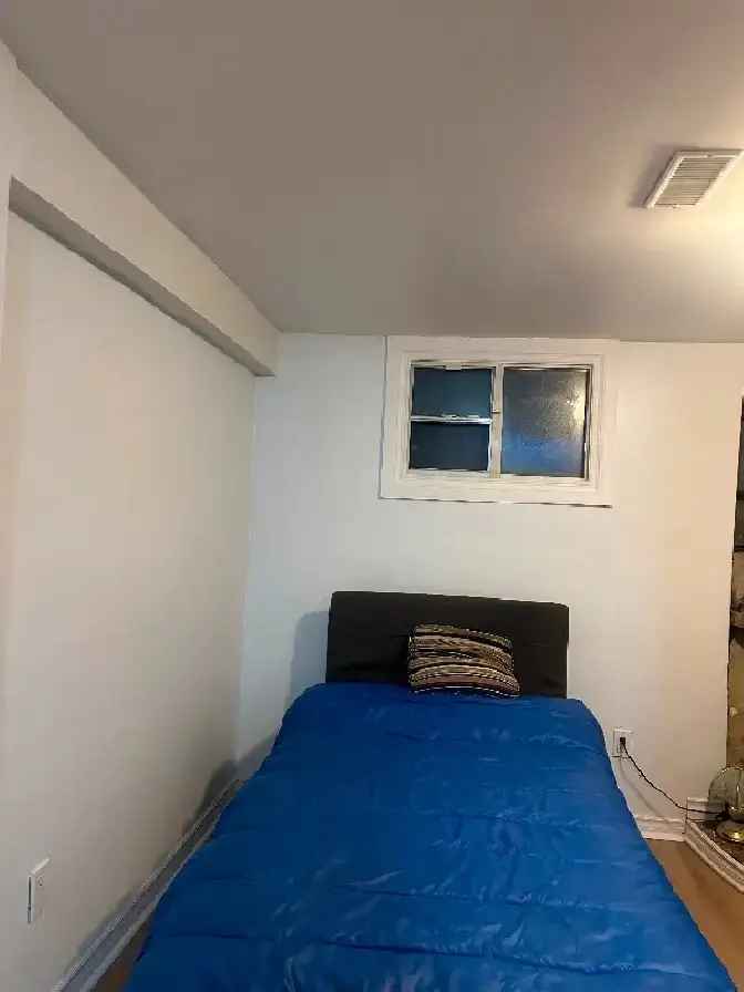 Basement Apartment for 2 Students in Lawrence