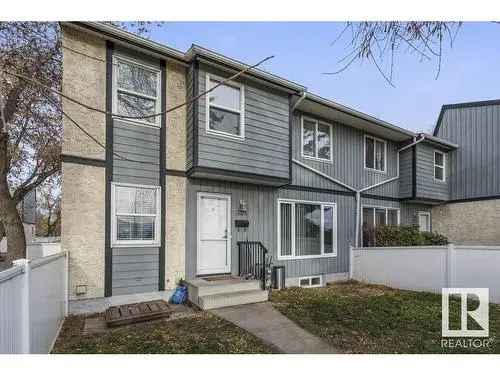 Townhouse For Sale In Homesteader, Edmonton, Alberta