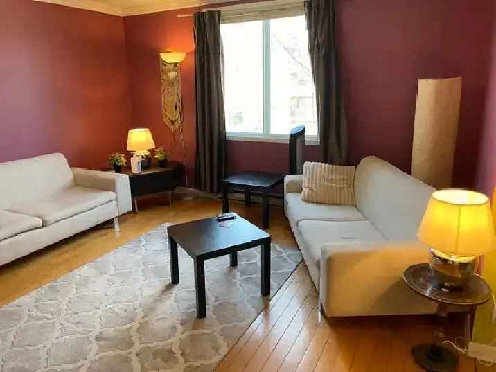 Furnished 2-bedroom Condo in family oriented neighbourhood